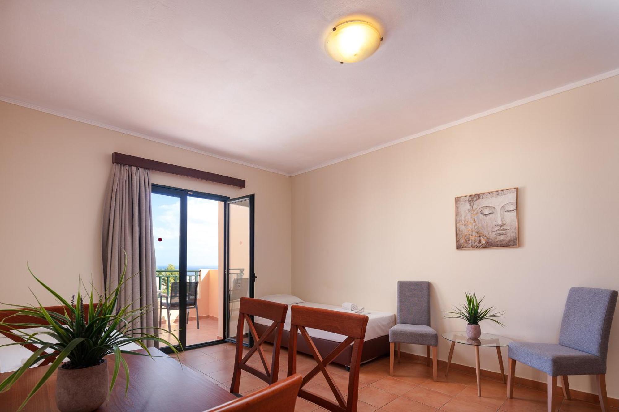 Dia Apartments Hersonissos  Dış mekan fotoğraf