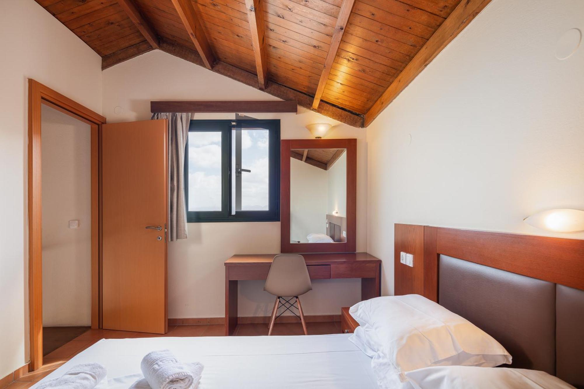 Dia Apartments Hersonissos  Dış mekan fotoğraf
