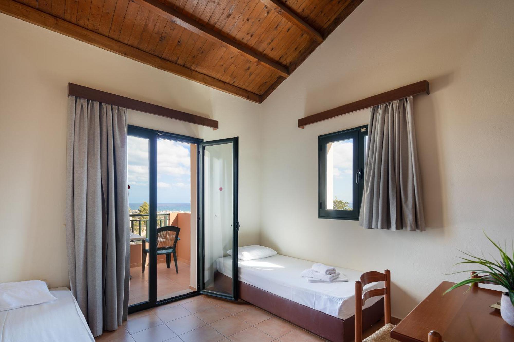 Dia Apartments Hersonissos  Dış mekan fotoğraf