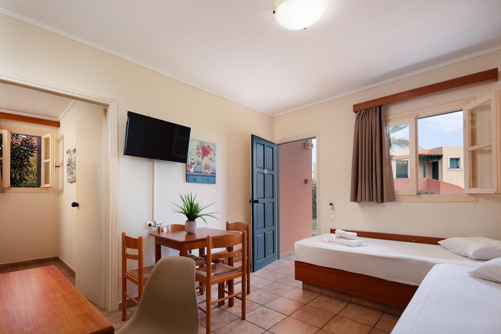 Dia Apartments Hersonissos  Dış mekan fotoğraf