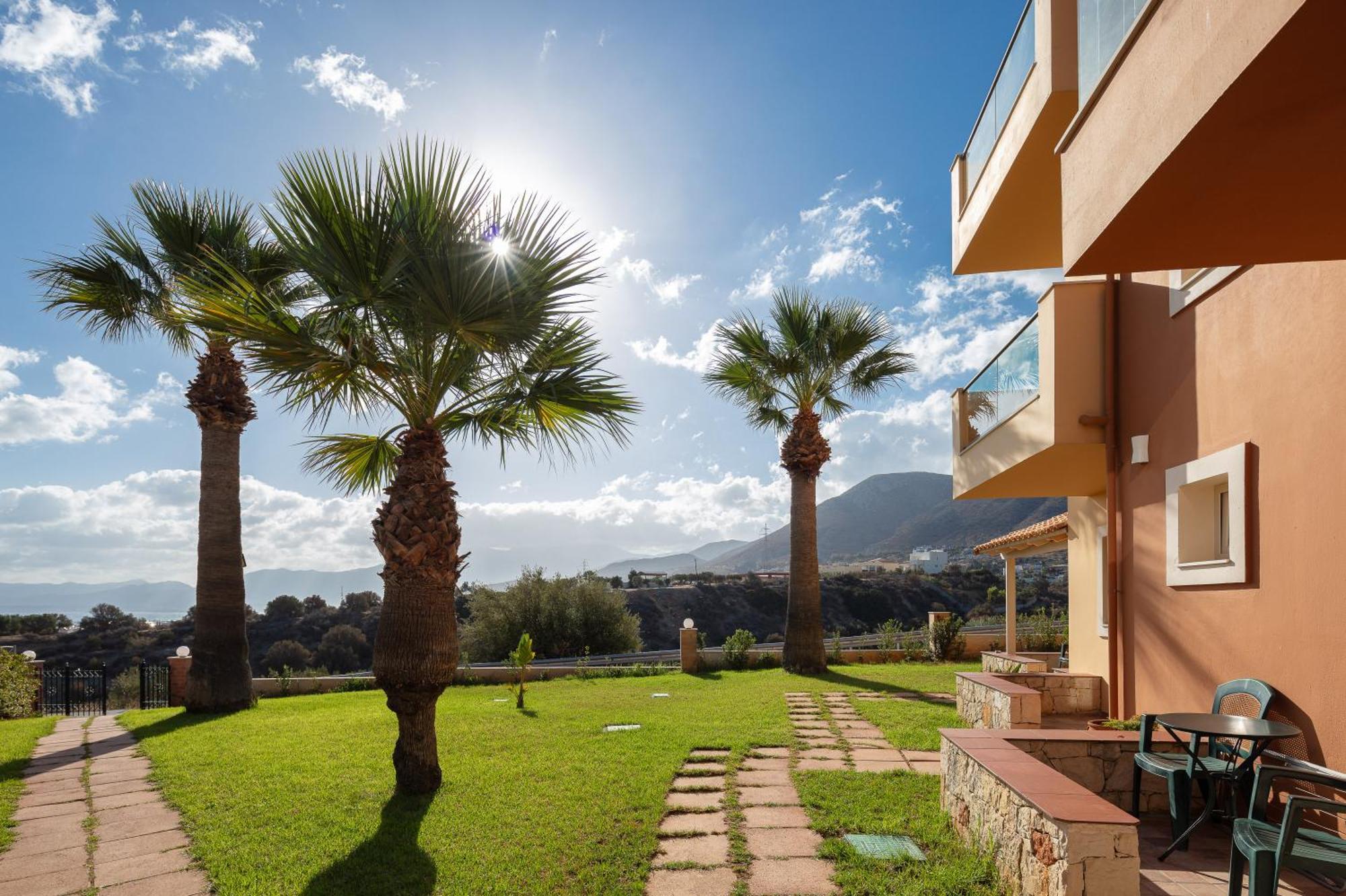 Dia Apartments Hersonissos  Dış mekan fotoğraf