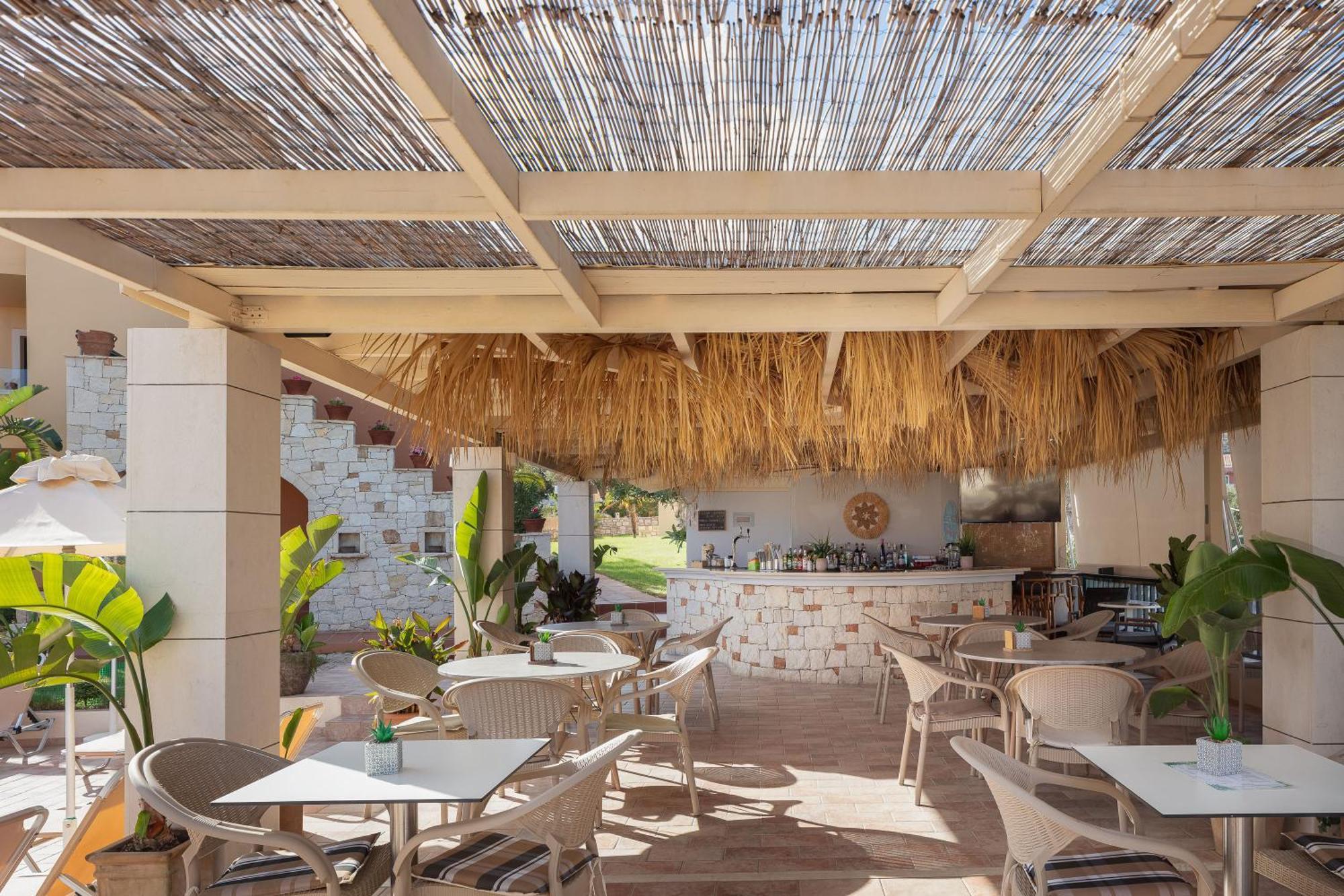 Dia Apartments Hersonissos  Dış mekan fotoğraf